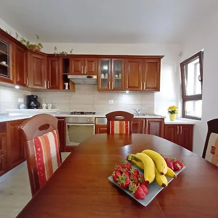 Apartamento In Mit Grill, Garten Und Terrasse